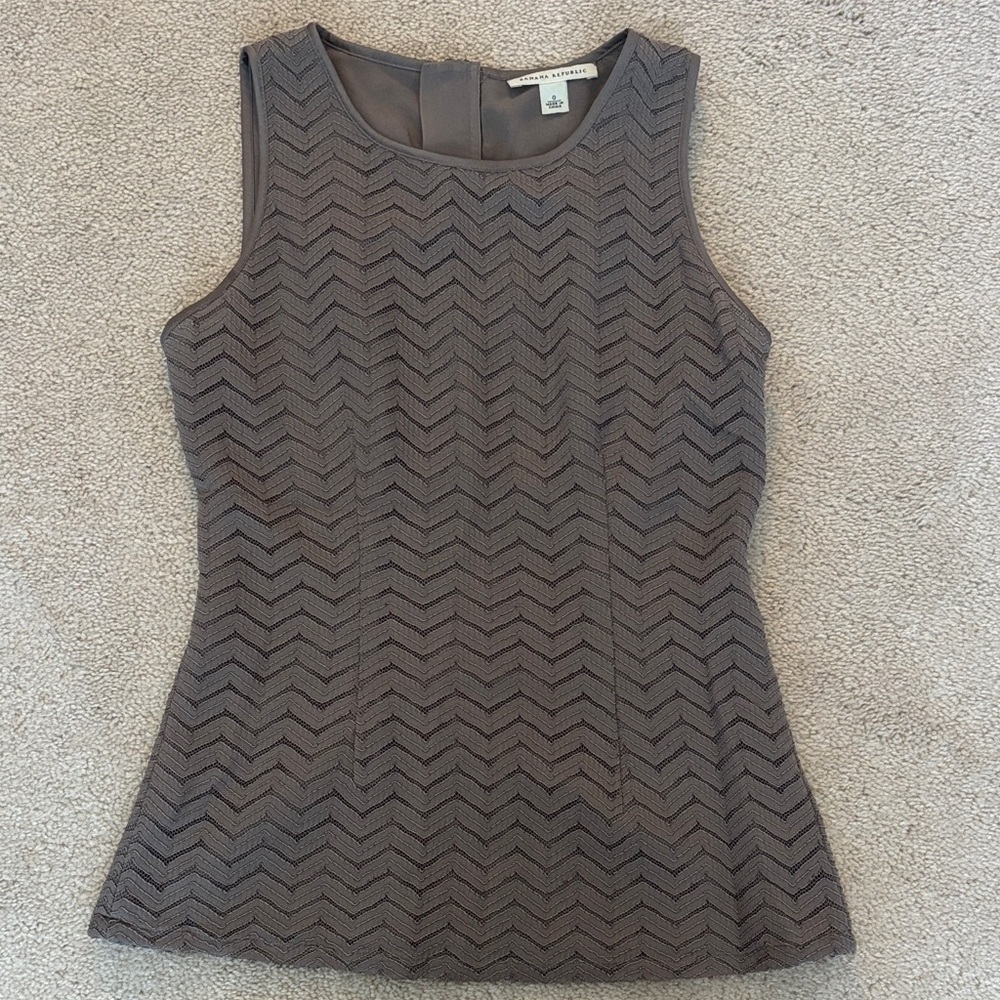 Banana Republic Charcoal Chevron Tank Top